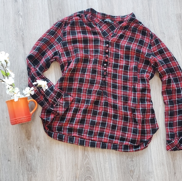 Lord & Taylor Tops - SOLD